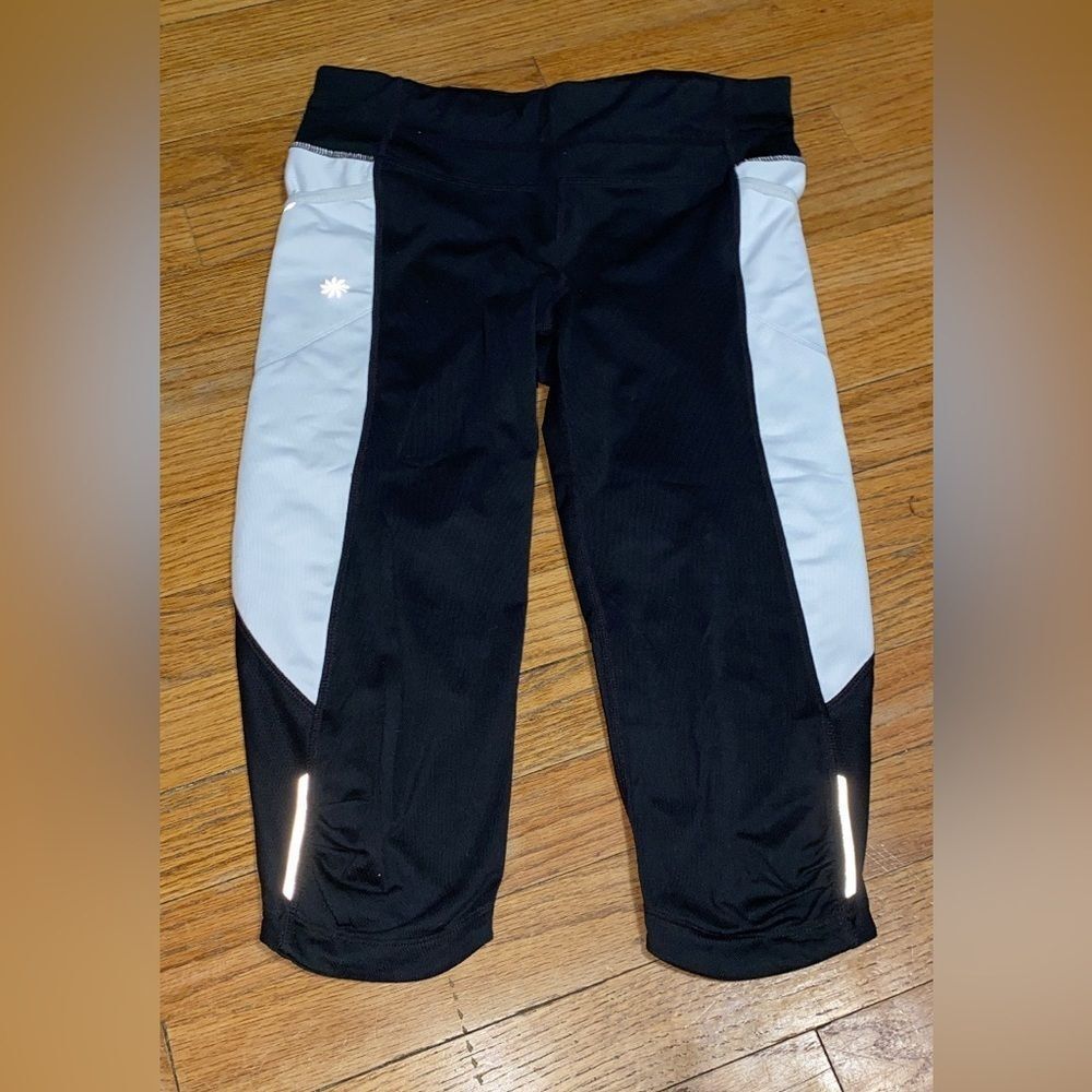 Athleta COLORBLOCK BE FREE KNICKER Sz.Sm - Picture 3 of 9